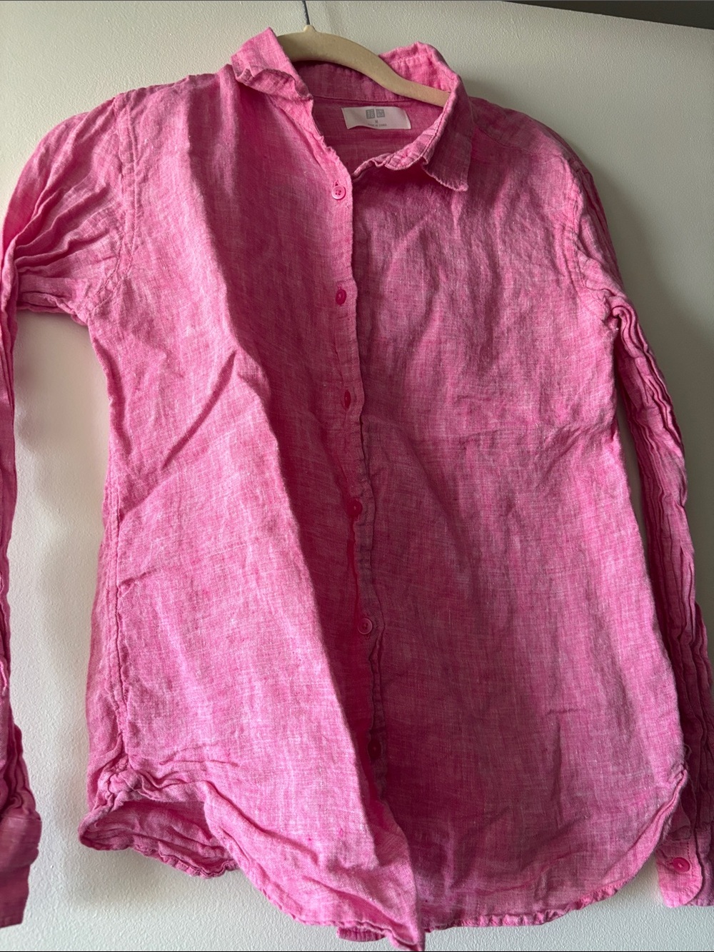 100% Pink Linen Uniqlo button down shirt